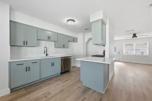 1016 Calcutta St, Hurst, TX 76053 - Photo 10