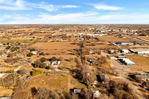 701 Keaton Road S, Sanger, TX 76266 - Photo 10