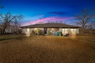 701 Keaton Road S, Sanger, TX 76266 - Photo 1