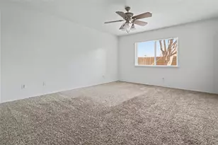 921 Middle Cove Dr, Plano, TX 75023 - Photo 10