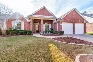 6873 Shoreway Dr, Grand Prairie, TX 75054 - Photo 2