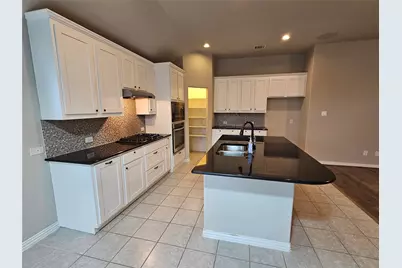 6005 Fremont Drive, McKinney, TX 75071 - Photo 6