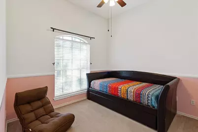 905 Forest Hollow Drive, Hurst, TX 76053 - Photo 24