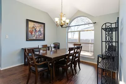 905 Forest Hollow Drive, Hurst, TX 76053 - Photo 10