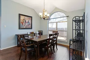 905 Forest Hollow Dr, Hurst, TX 76053 - Photo 10