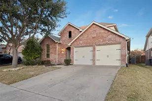 1931 Highland Oaks Dr, Wylie, TX 75098 - Photo 2