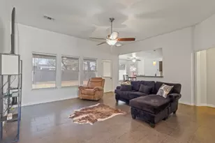 205 Vista Ridge Dr, Venus, TX 76084 - Photo 2