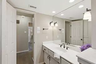 500 Cheyenne Ct S, Irving, TX 75062 - Photo 12