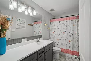 1204 Steinburg Ln, Fort Worth, TX 76134 - Photo 18