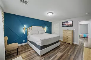 1204 Steinburg Ln, Fort Worth, TX 76134 - Photo 12