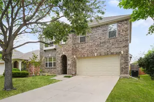 2717 Evening Mist Dr, Little Elm, TX 75068 - Photo 2
