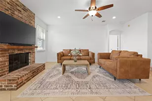 2717 Evening Mist Dr, Little Elm, TX 75068 - Photo 6