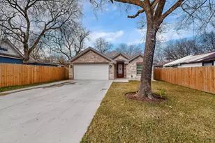 1006 W Brown St, Ennis, TX 75119 - Photo 2