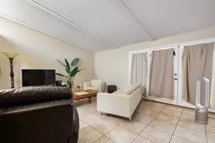 1914 Snowmass Ln, Garland, TX 75044 - Photo 6