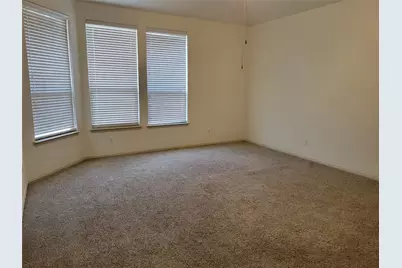 508 Hummingbird Drive, Little Elm, TX 75068 - Photo 6