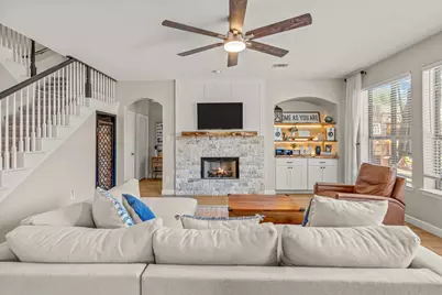 219 Livingston Drive, Hickory Creek, TX 75065 - Photo 10