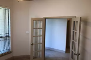 817 La Cima, Irving, TX 75039 - Photo 12