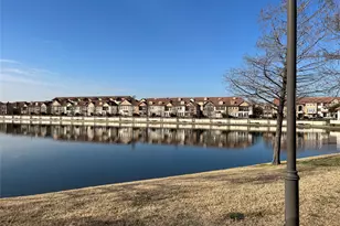 817 La Cima, Irving, TX 75039 - Photo 32