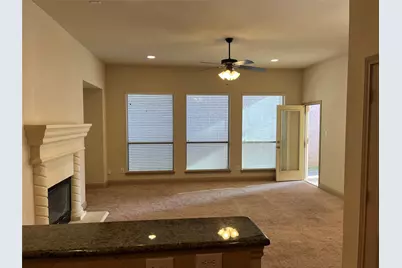 817 La Cima, Irving, TX 75039 - Photo 14