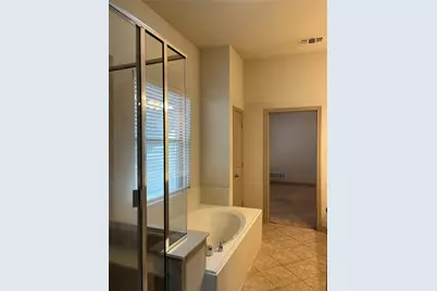 817 La Cima, Irving, TX 75039 - Photo 22