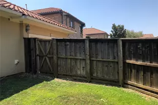 817 La Cima, Irving, TX 75039 - Photo 22