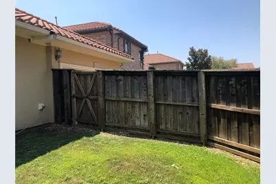 817 La Cima, Irving, TX 75039 - Photo 26