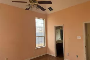 600 W Nash St, Grapevine, TX 76051 - Photo 12