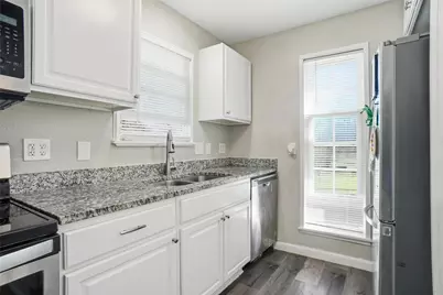 5544 Dunson Drive, Haltom City, TX 76148 - Photo 10