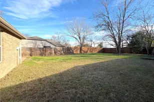 1108 W Day St, Denison, TX 75020 - Photo 20