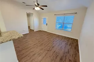 1108 W Day St, Denison, TX 75020 - Photo 4