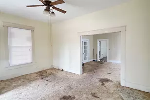 614 W Owings St, Denison, TX 75020 - Photo 6