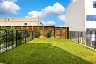 4928 Blaynes View Rd, The Colony, TX 75056 - Photo 16