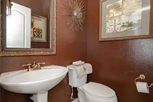 4821 Gloucester Dr, Grand Prairie, TX 75052 - Photo 4