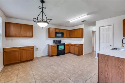 8402 Olivia Meadow Drive, Arlington, TX 76002 - Photo 6