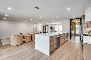 3895 Antigua Cir, Dallas, TX 75244 - Photo 12