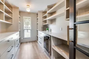 3895 Antigua Cir, Dallas, TX 75244 - Photo 16