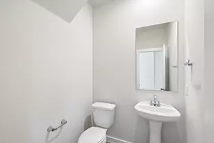 450 Suffolk Dr, Ferris, TX 75125 - Photo 16