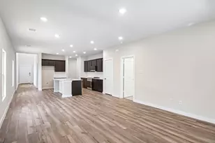 450 Suffolk Dr, Ferris, TX 75125 - Photo 6