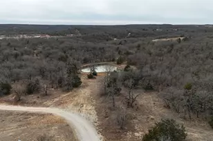 580 September St, Bowie, TX 76230 - Photo 2