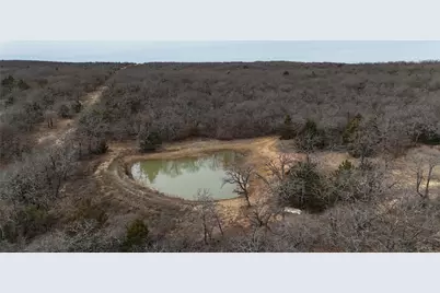 580 September Street, Bowie, TX 76230 - Photo 4