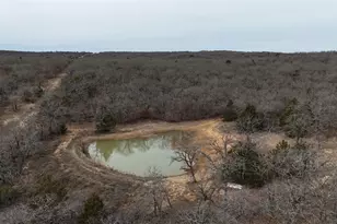 580 September St, Bowie, TX 76230 - Photo 4