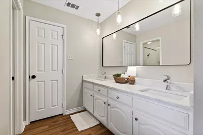 1401 Glastonbury Drive, Plano, TX 75075 - Photo 30