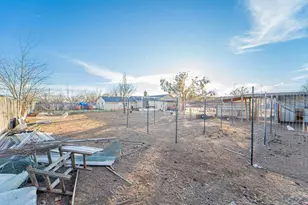 1318 W 2nd St, Breckenridge, TX 76424 - Photo 24