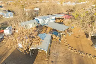 1318 W 2nd St, Breckenridge, TX 76424 - Photo 32