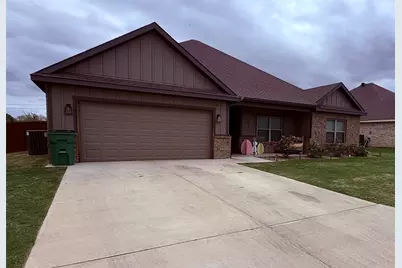 108 Wiley Street, Stephenville, TX 76401 - Photo 2