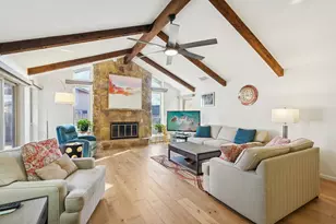 840 Ridge Dr, Bedford, TX 76021 - Photo 4