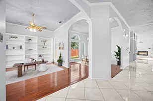 1132 Devonshire Dr, DeSoto, TX 75115 - Photo 2