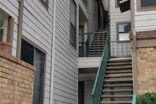 2301 Balsam Dr, Arlington, TX 76006 - Photo 2