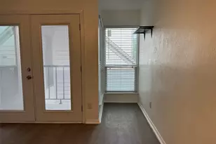 2301 Balsam Dr, Arlington, TX 76006 - Photo 4