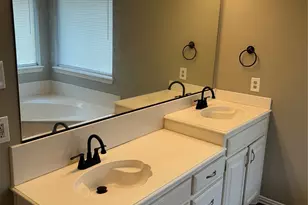 6550 Trammel Dr, Dallas, TX 75214 - Photo 22